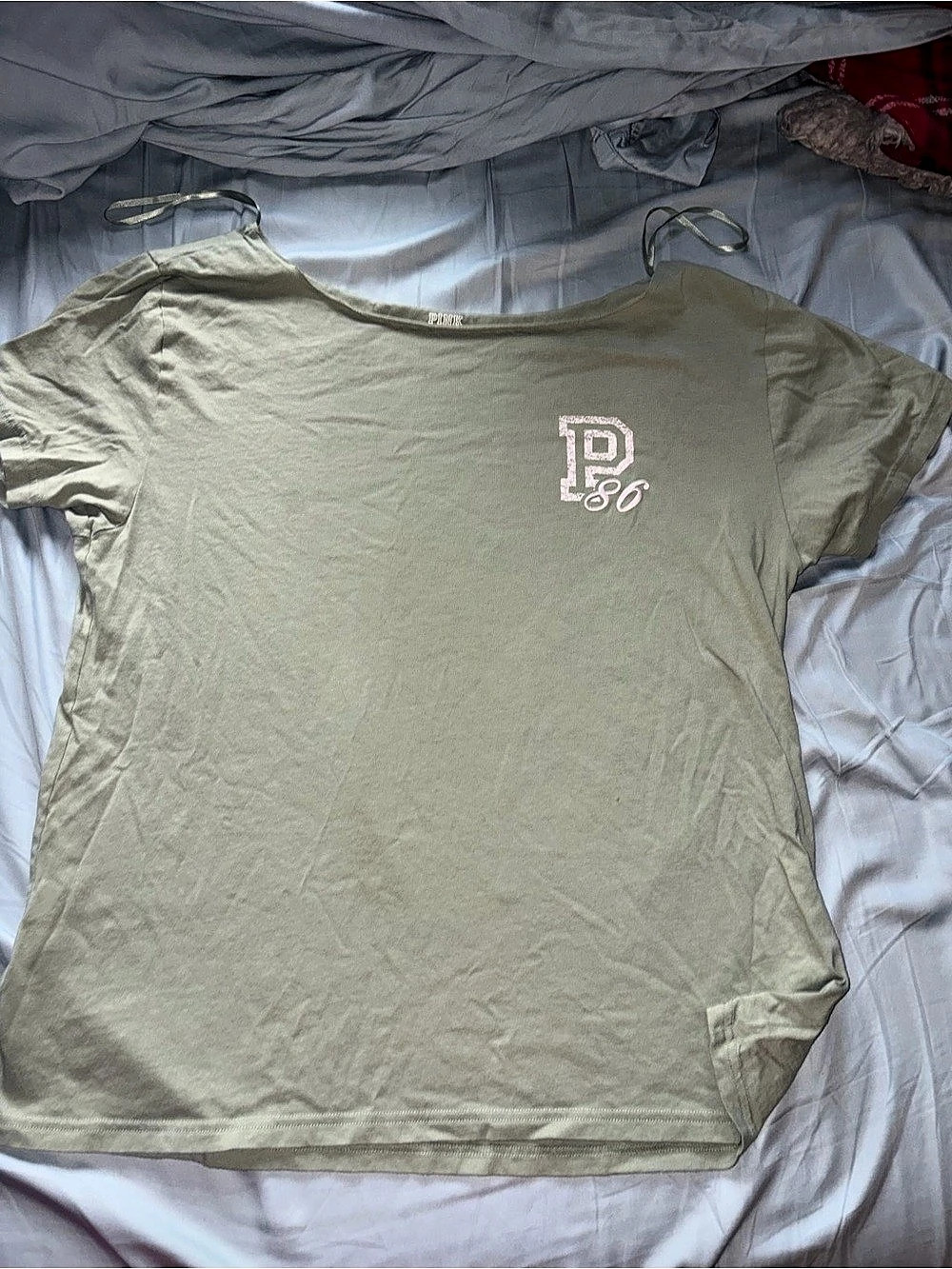 Victoria's Secret PINK Short Sleeve Logo Tee in Green Size Medium Like New